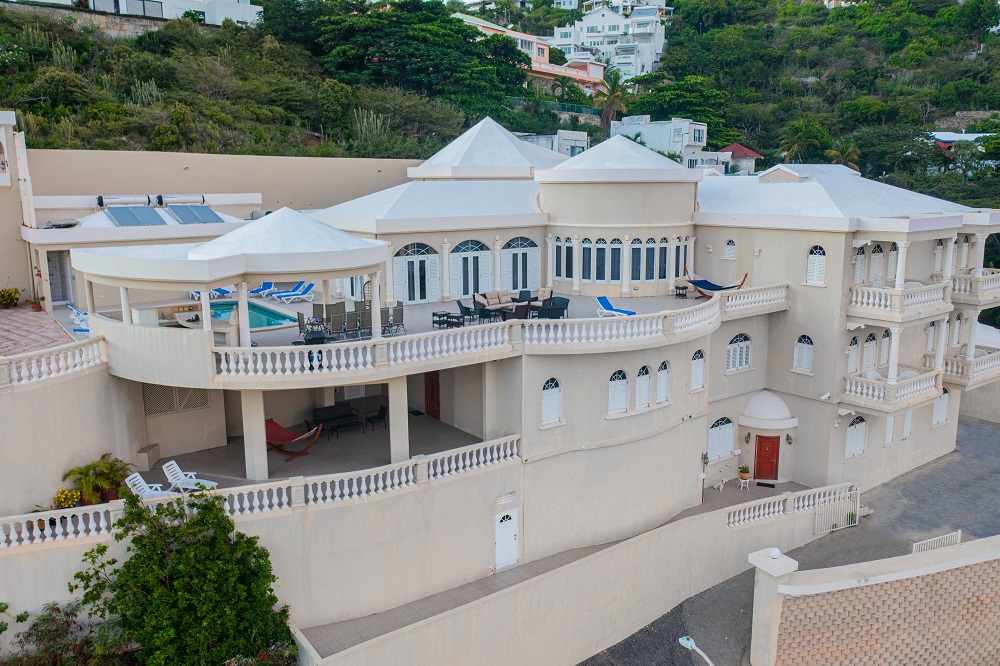 RE/MAX real estate, Sint Maarten, Little Bay, Villa Kimon